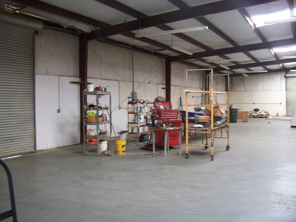 Warehouse Property Webb, Al: 8823 E State Highway 52, Webb, AL 36376